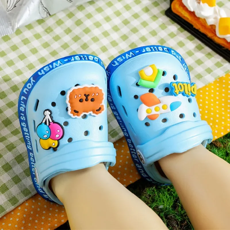 Zomer Kinder Sandalen Gat Kinderschoenen Slippers Zachte Anti-Slip Cartoon Diy Design Gat Baby Schoenen Zandstrand Voor Jongens Meisjes