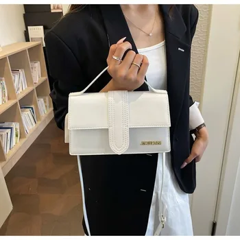 Borsa Fasciatoio Grande a Tracolla alla Moda: Elegante Borsa da Donna con Logo di Lusso e Stile Vintage Unico