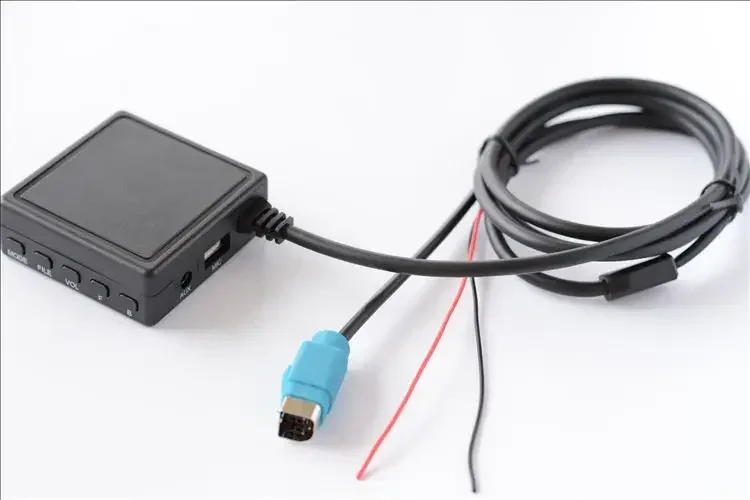 

Bluetooth Aux-ресивер, Кабель-адаптер с USB, микрофон, громкая связь, Hi-Fi аудио интерфейс для Alpine 2009 +