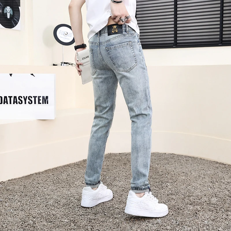 2024 new jeans men's thin section light grey fashion brand doll embroidery Slim men's trousers casual elastic streetwear Clothin