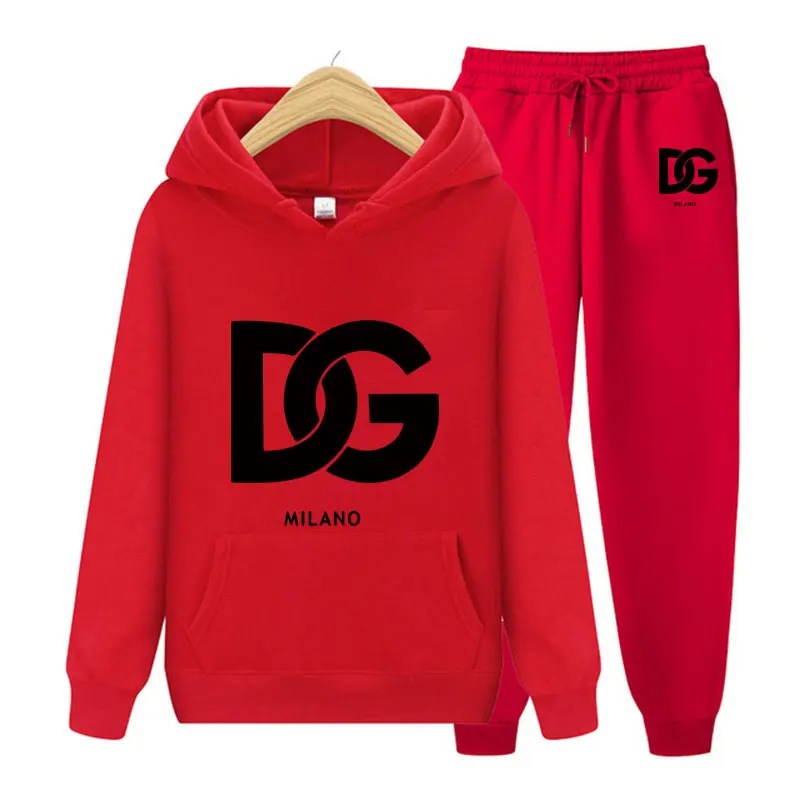 Рисунок 2 - Костюм мужской из толстовки на