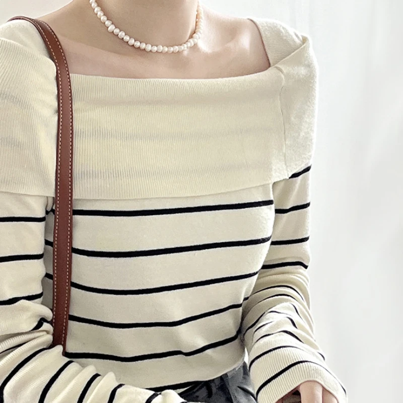 

French Elegant One-shoulder Sexy Strapless Knitted Sweater Women Fall Long Sleeve Pullovers Tops Striped Black White Knitwear