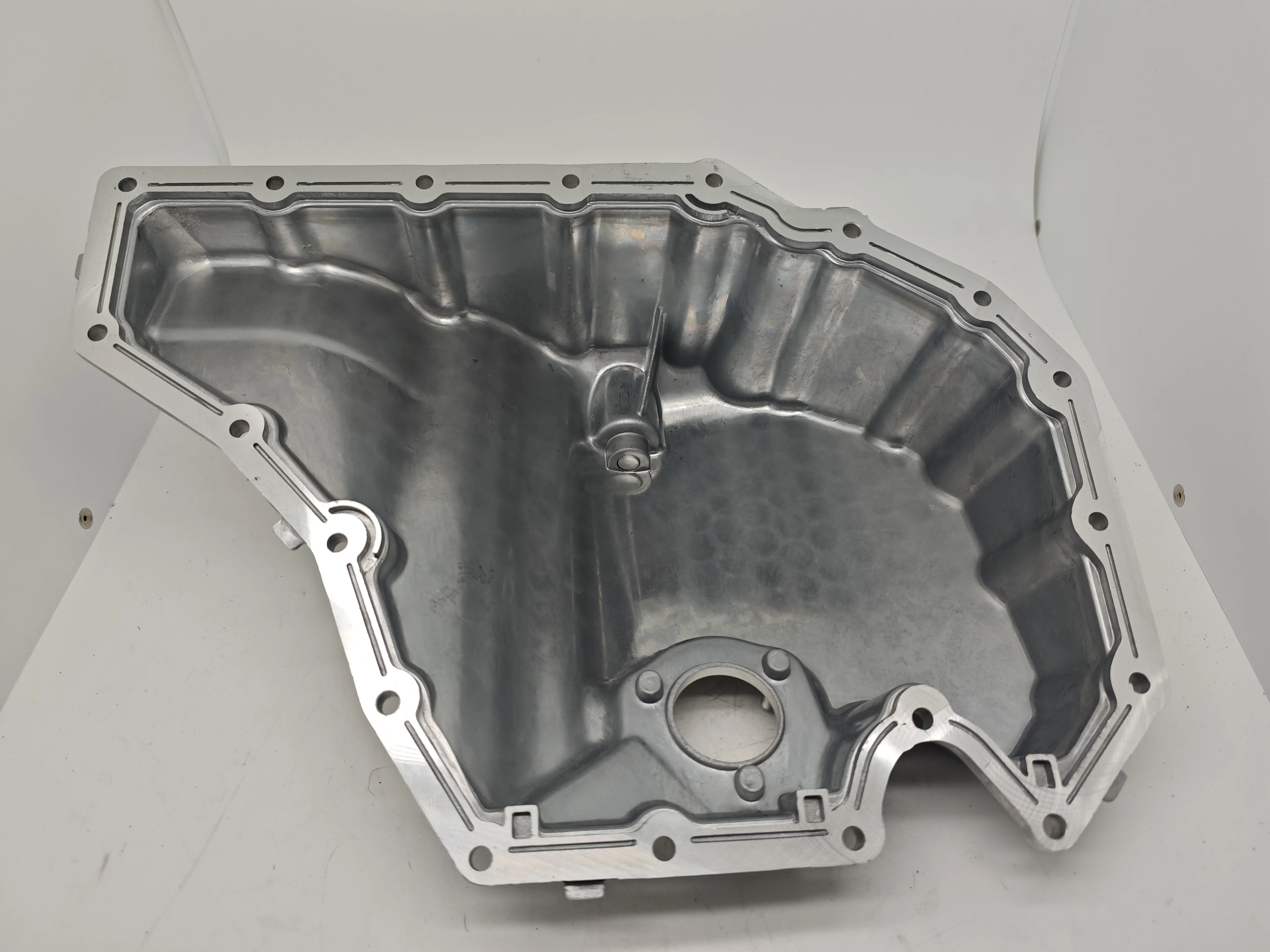 95810360000 aluminum material Engine Oil Pan For Porsche Macan 95B 2014-