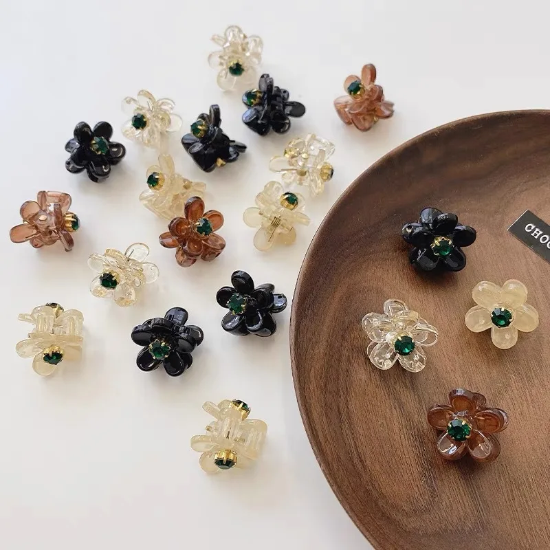 

10pcs/lot Mini Rhinestones Flower Hair Claws For Girls Plastic Hairclip Small Hairpin Women Hair Styling Hairgrips headdress