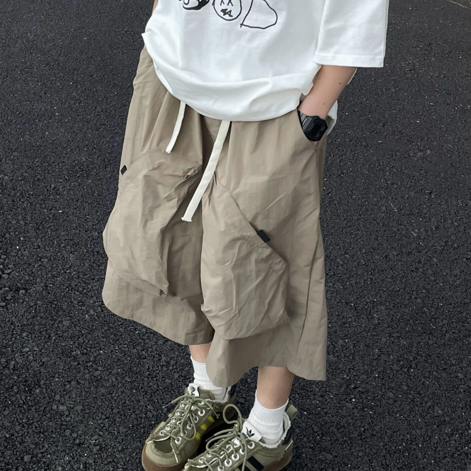 Korean Summer New Retro Large Pocket Cargo Shorts Trendy Casual Men and Women Y2K Personalized Thin Over-the-knee Cropped Pants