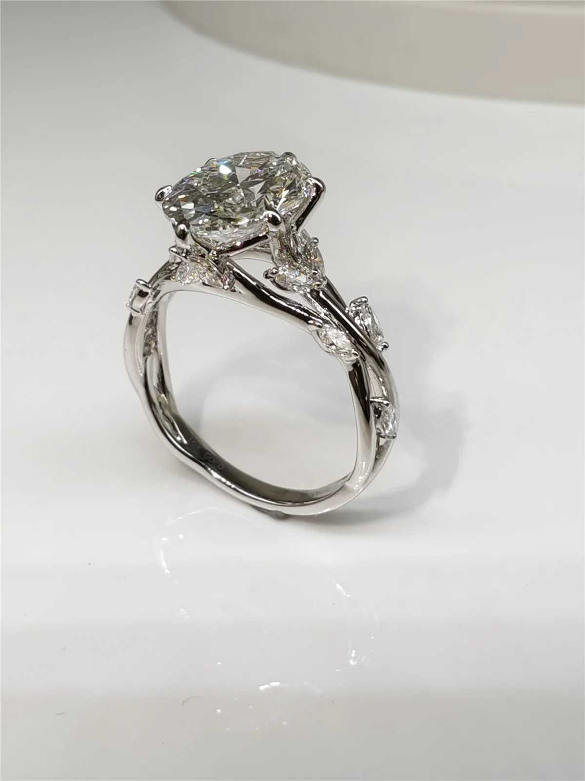18K solid real gold lab grown diamond 3 carat oval vine engagement diamond ring PT950 platinum ring boutique jewelry custom 1