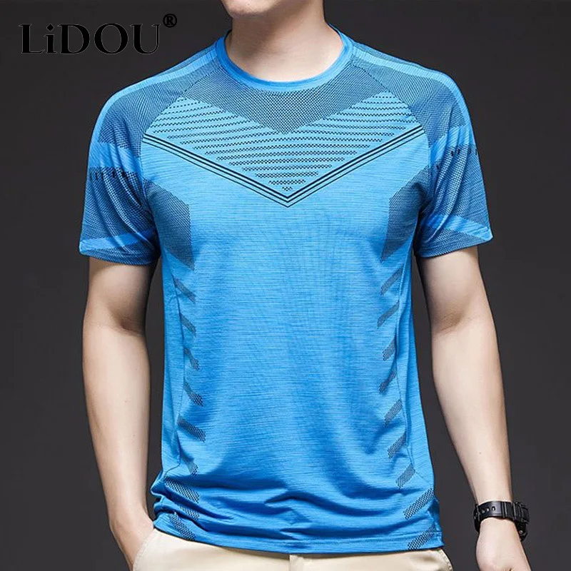 

2023 Summer New Ice Silk Fabric Round Neck Short Sleeve Thin Style T-Shirts Man Ventilate Breathable Quick Drying Motion Tees