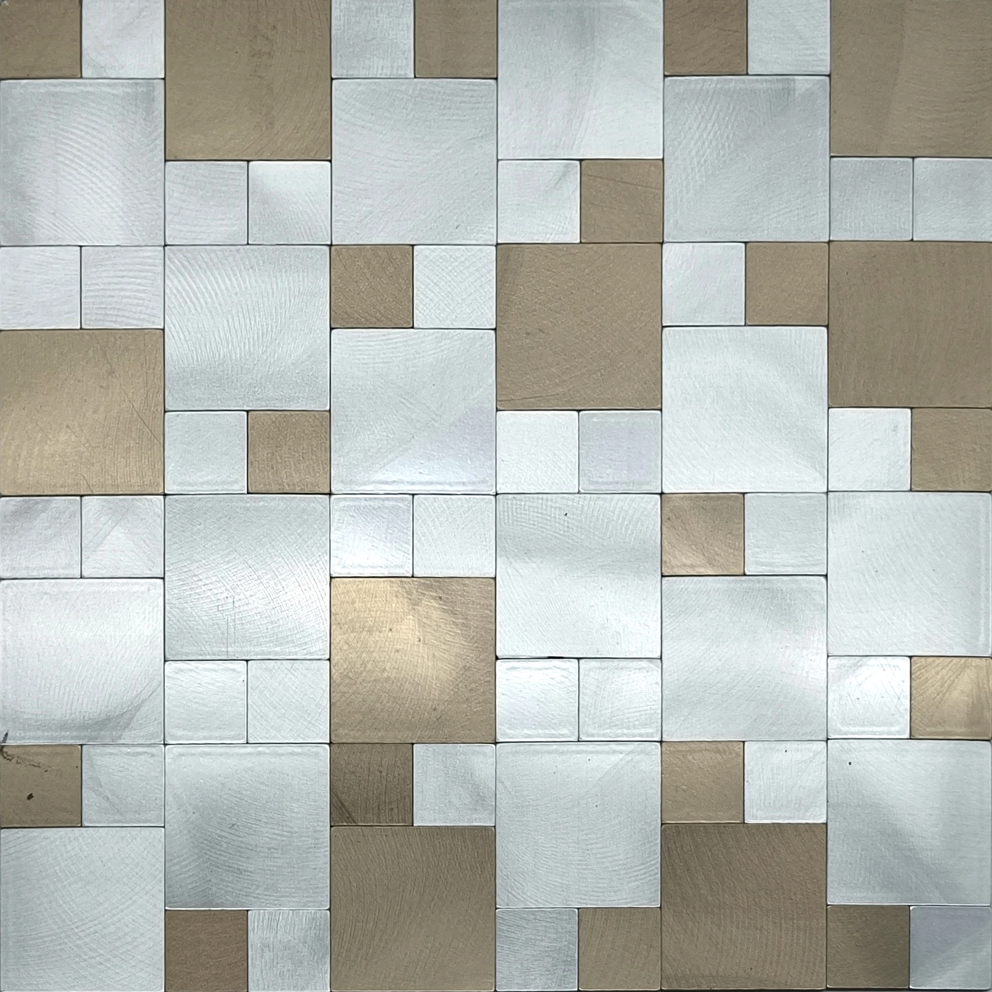 thumbnail image 1 of Azulejos autoadhesivos para salpicadero, de aluminio, para despegar y pegar, para decoración de paredes de cocina y baño, 1 of 5