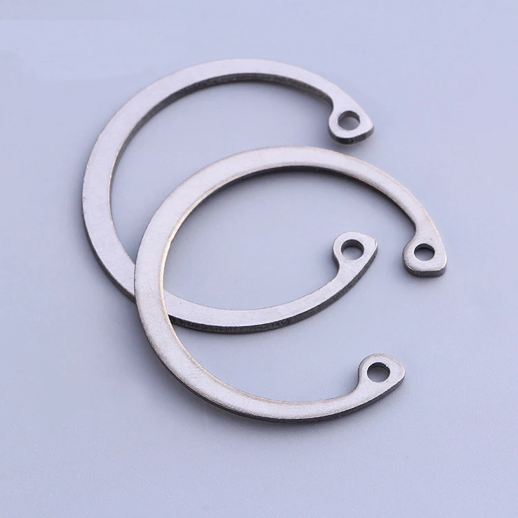 Рисунок 3 - стопорные кольца C-клип