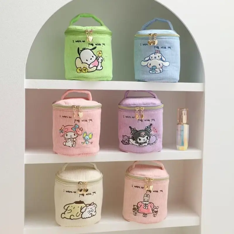

Новинка, Женская фотокосметика Sanrio с милым плюшевым рисунком Hello Kitty Cinnamoroll, праздничный подарок-сюрприз