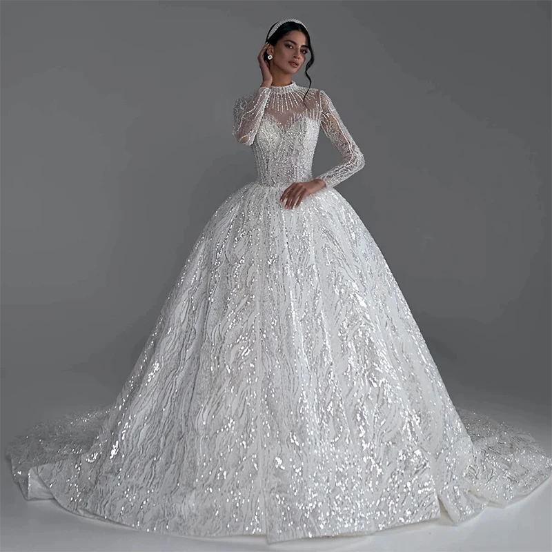 Abito da sposa completamente in rilievo che borda con abito da ballo Glitter collo alto manica intera abito da sposa personalizzato bottone Vestido De Novia