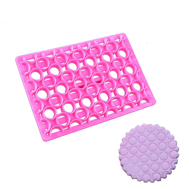 Description Picture 6 of itemPlastic Printing Biscuits Cake Cookie Cutter Fondant Lace Cake Decoration Petal Quilt Embosser Mold Cake Tools Pastry Baking Hot