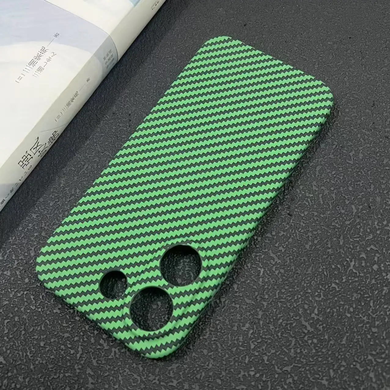 Enhanced Carbon Fiber Stripe Acrylic PC Hard Case - Shockproof, Skin-Friendly Feel