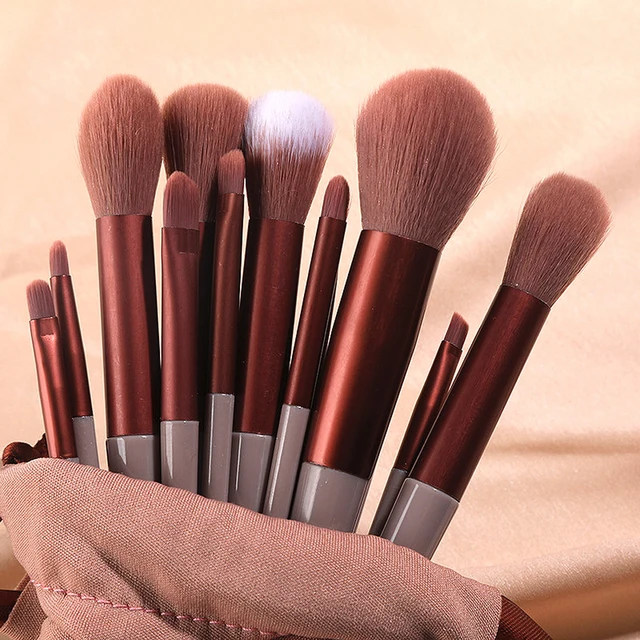 Set de 13 brochas de maquillaje premium: Difuminación y Suavidad | Emoape