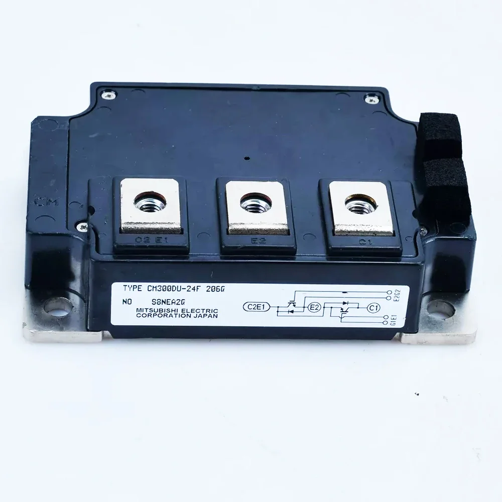 1PCS CM300DU-24F 패키지:모듈