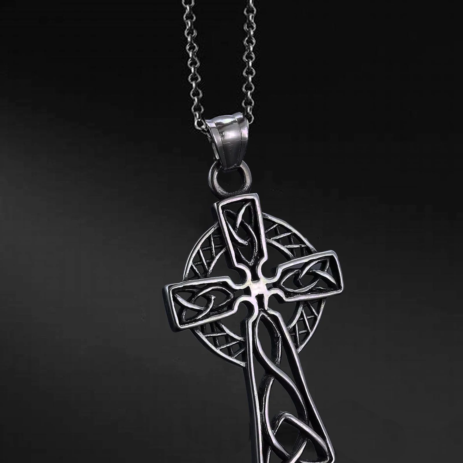 Custom casting jewelry stainless steel jewerely vintage hollow cross pendant celtic knot viking necklace Unisex
