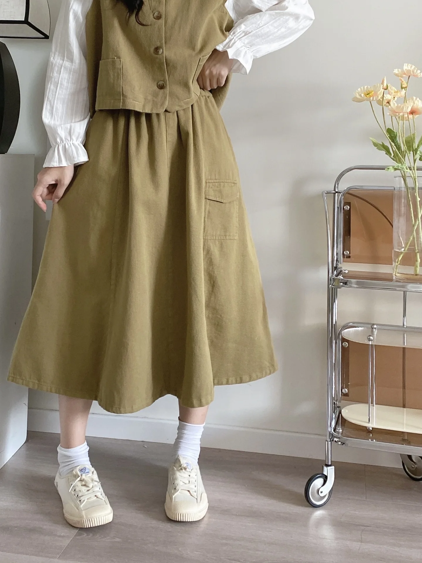 

Vintage Japanese Style Autumn New Loose and Versatile Artistic Patchwork Elastic Waist A line Umbrella Skirt