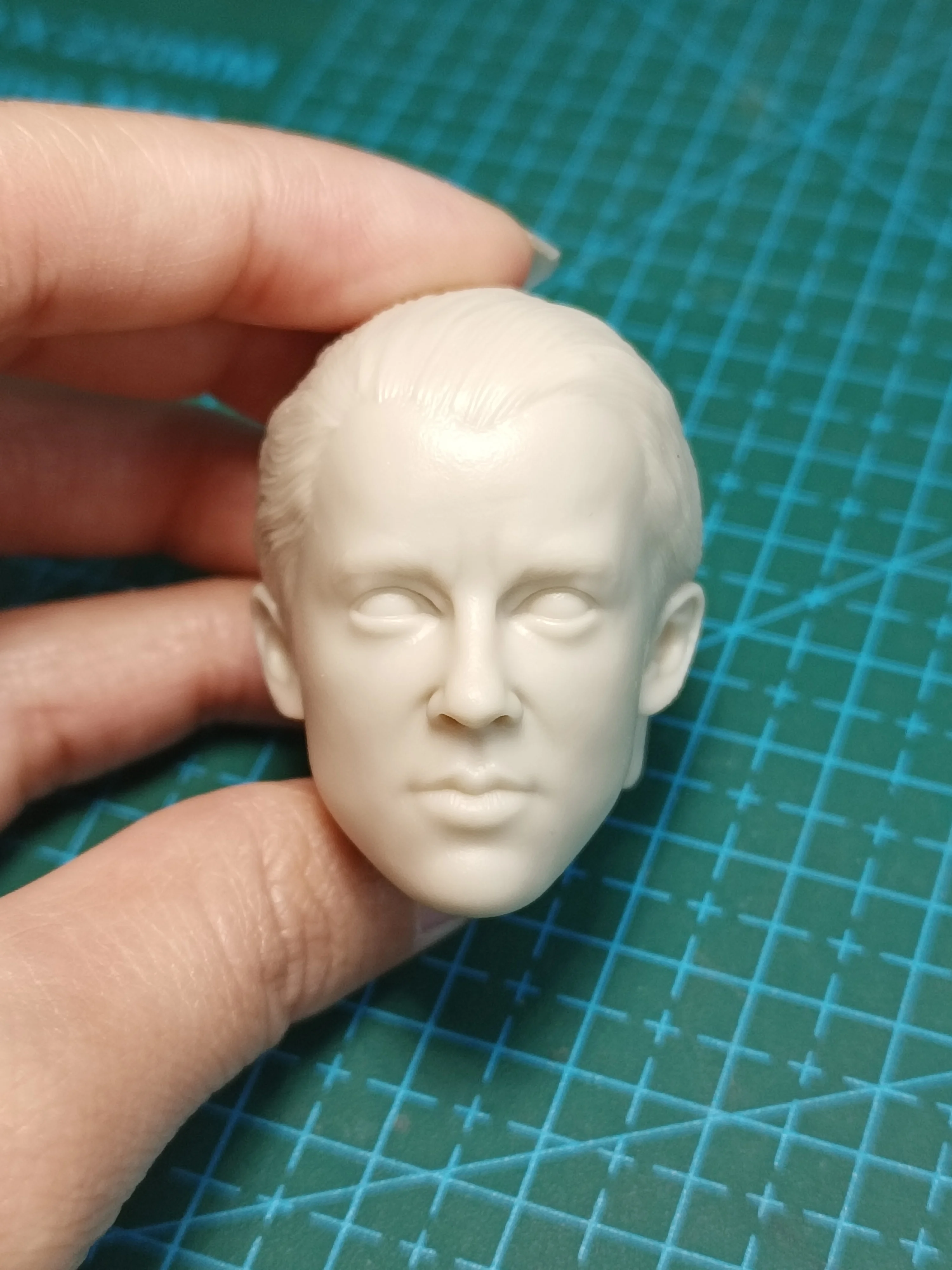 

Malfoy teenagers Head Sculpt 1/6 unpainted Scale Head 1/12 Head Sculpt 1/18 12 inch Diy Practice Drawing Action Figure Model