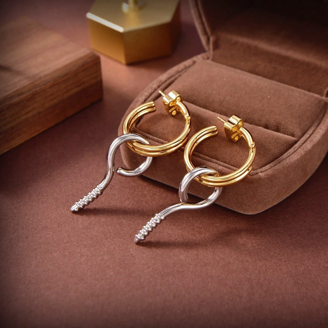 2022 Brand Trend Screw Earring Counter Consistent Brass Plating Dating Daily Wear Versatile Exquisite Banquet