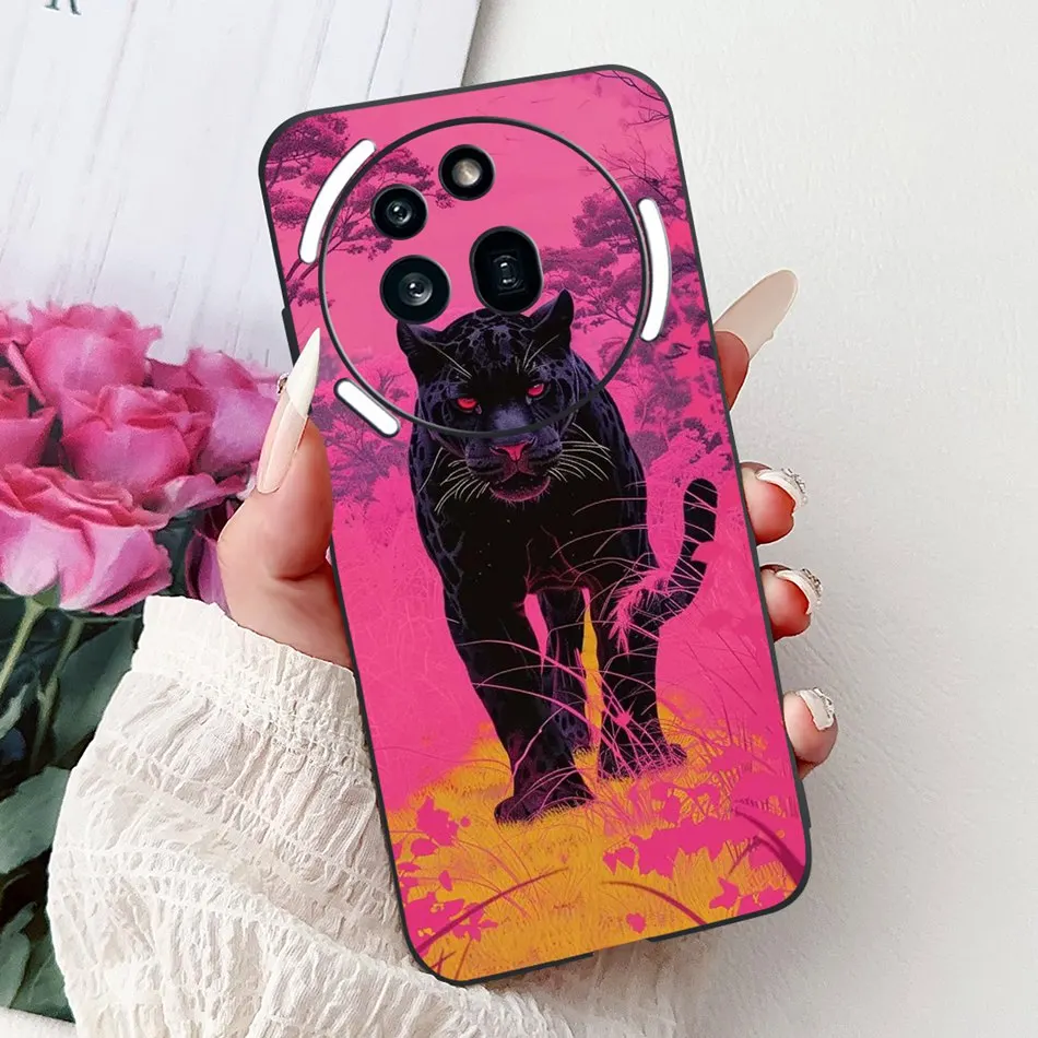Elegant Butterfly Cat Printed Black Silicone Soft Phone Case