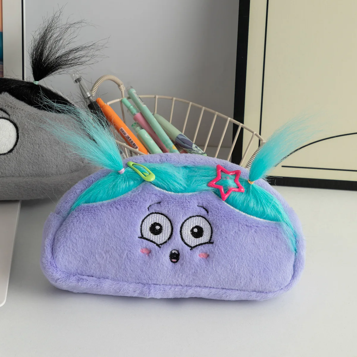 New Funny Cartoon Stationery Bag Large Capacity Plush Pencil Case Trendy Ins Style Student Pens Storage Zipper Bag