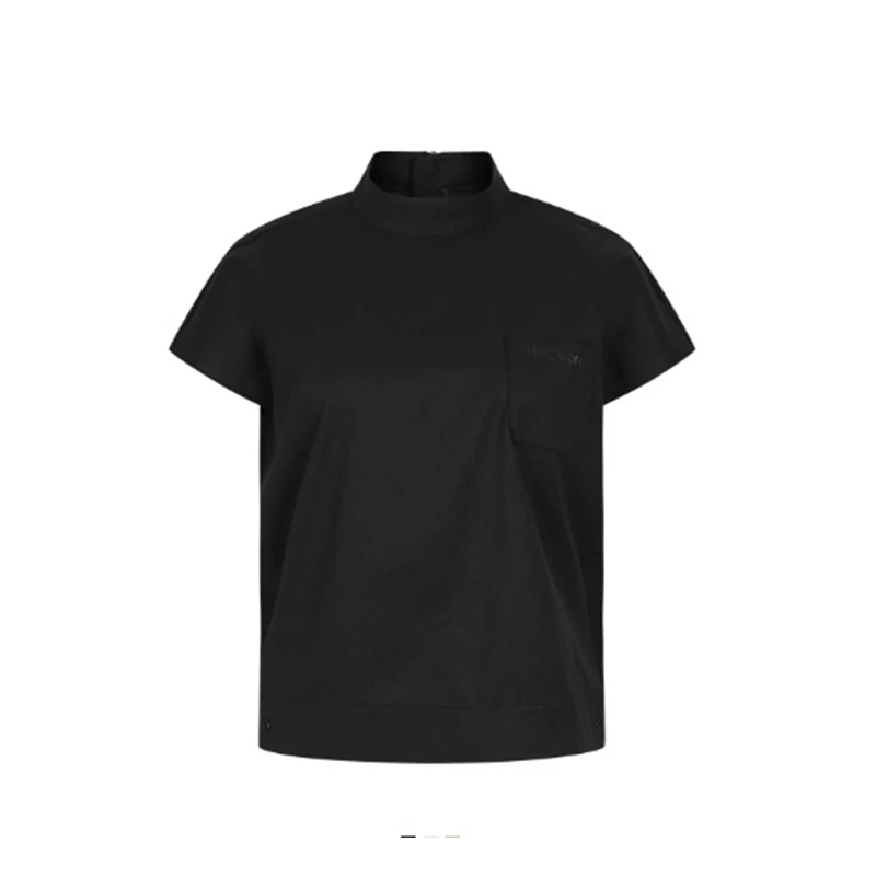 Black shirt