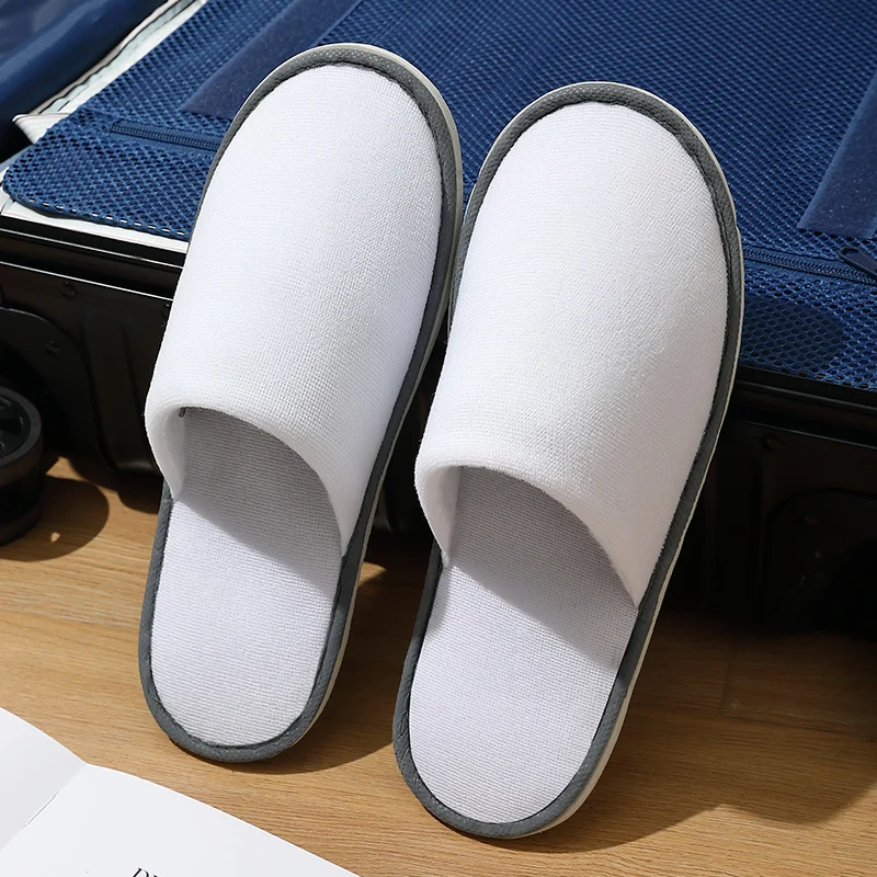 1Pair Portable Travel Foldable Disposable Slippers Men Women Solid Color Flat Sole Home Slippers Man Hotel Beach Slides Shoes soft slippers men shoes
