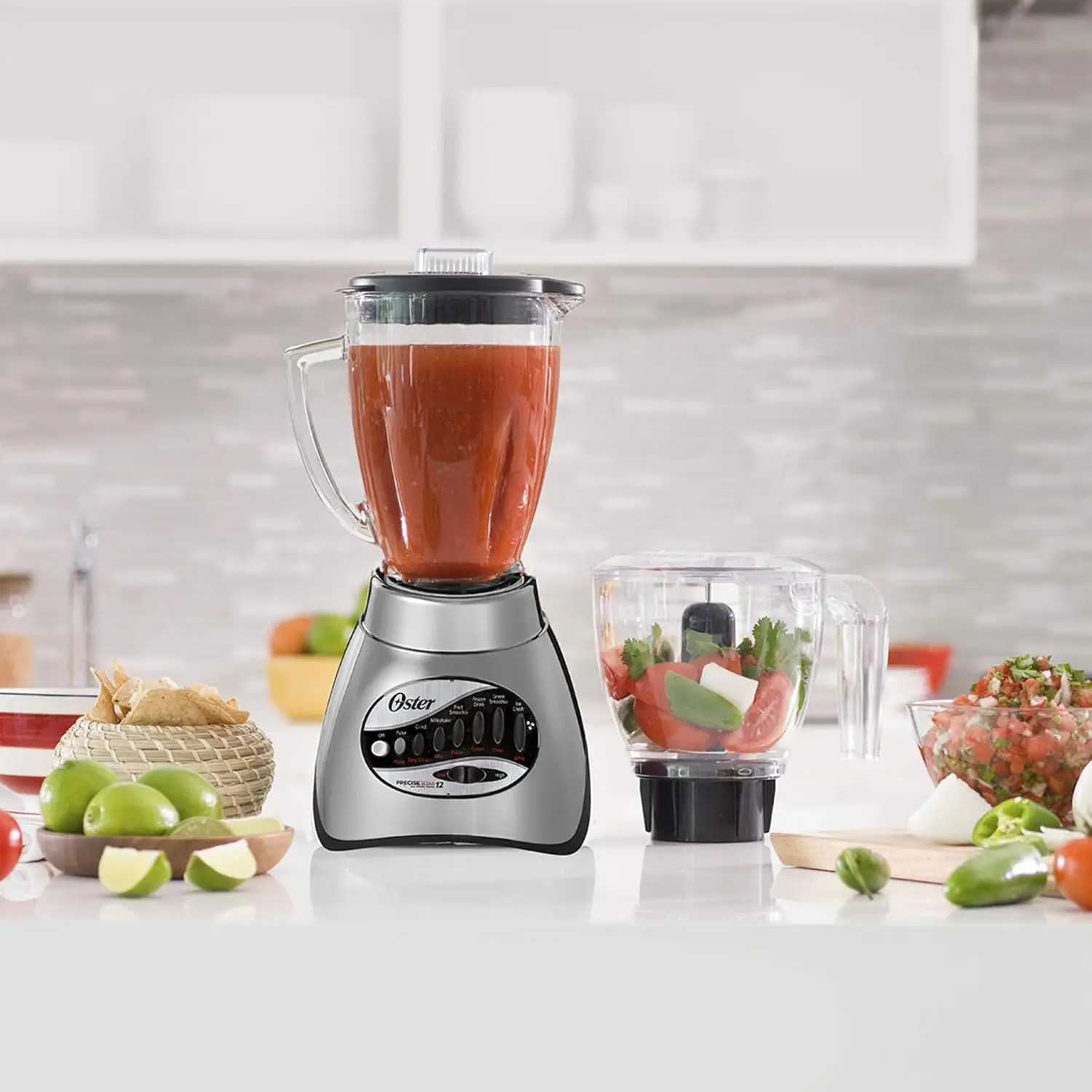 Core 16-Speed Blender with Glass Jar Black Brushed Chrome 40 Ounce 700 Power Watts/450 Blending Watts 3