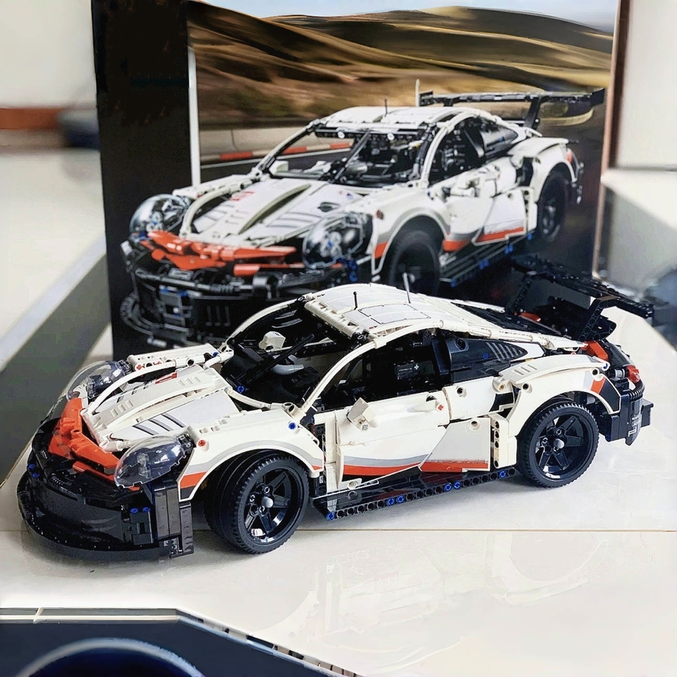 1580+Pcs Technical Super Sports Car 42096 Building Kit,1:10 Scale Car Model Building Blocks Diy Kids Toys Collectible Race Car