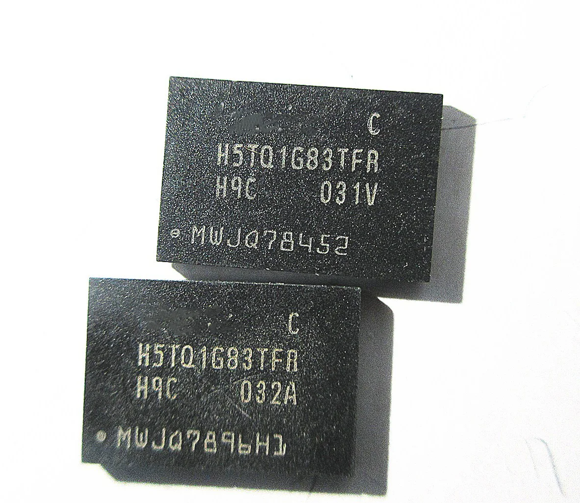 

Бесплатная доставка Φ H5TQ1G83TFR BGA 10 шт.