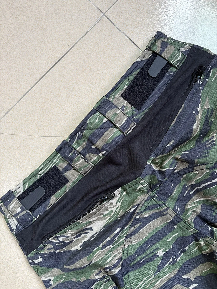Outdoor Hunting Military Tactics G3 Training Suit, CP Style GEN3 Green Tiger Spot Combat Set, Tactical Top, Tactical Pants Men 3
