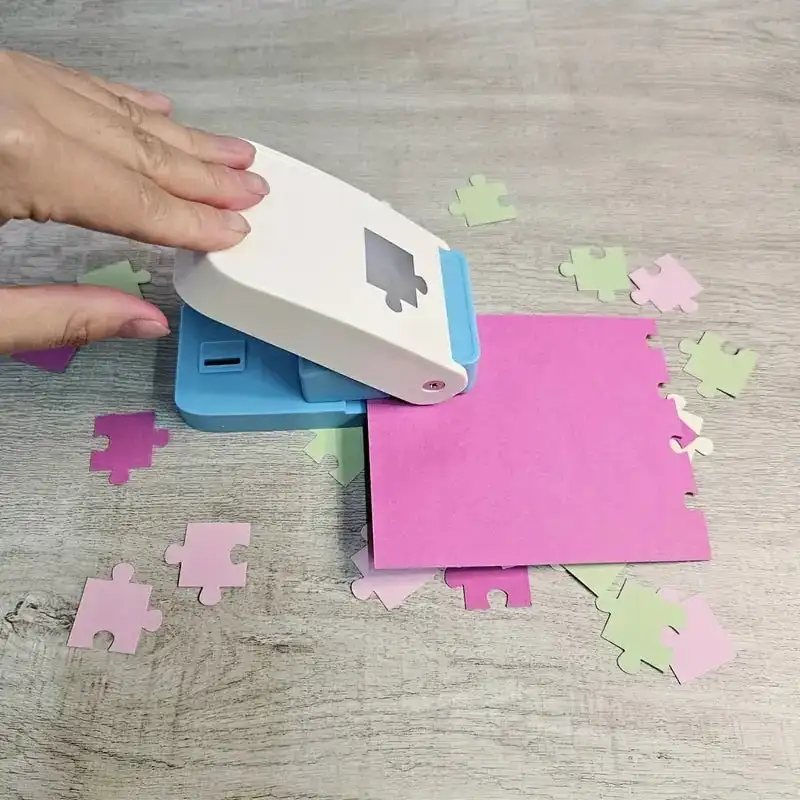 DIY Handmade Puzzle Punching Machine DIY Children Intelligence Flower Punching Machine Children's Jigsaw Puzzle Making Machine