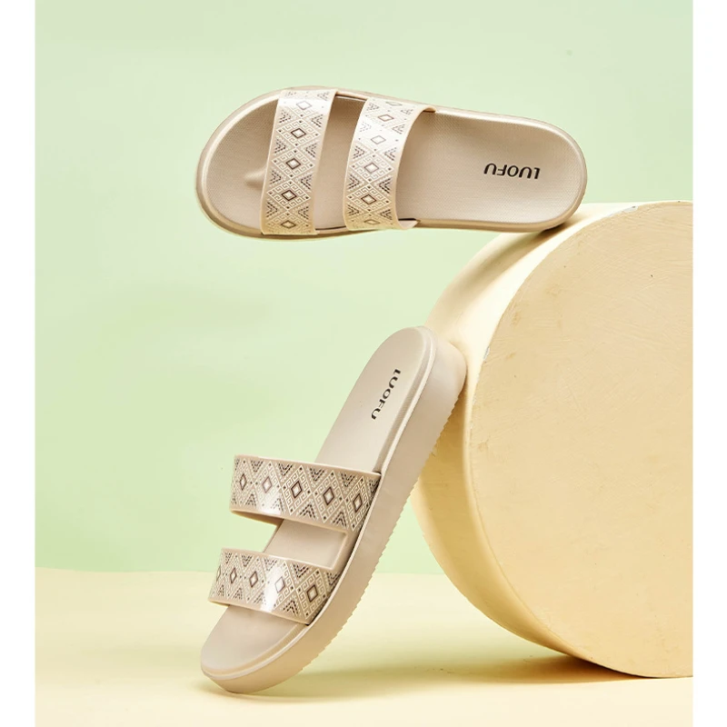 Women's Summer Slippers for Daily with Thick Bottom Comfortable Casual Flat Beach Sandals Stylish Shoes for Women Ladies Sandals