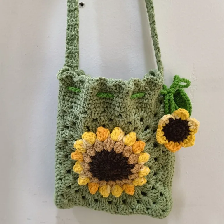 Knitted Sunflower Crossbody Bag – wickedafstore