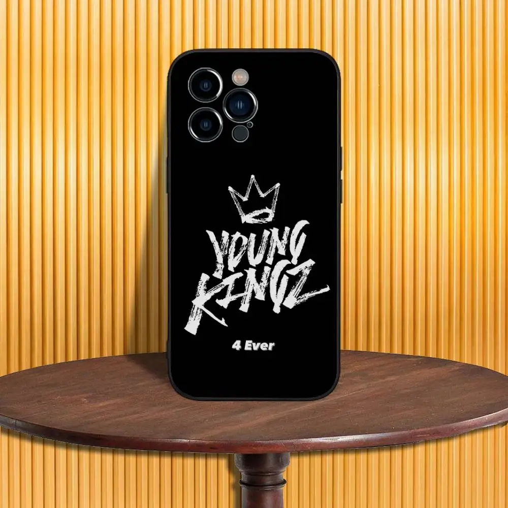 Sleek Black Soft Phone Case – Premium Protection with Modern Design