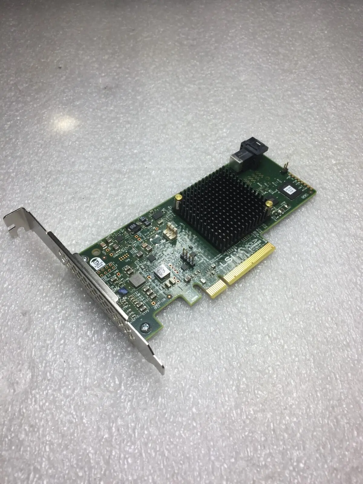 LSI-MegaRAID-SAS-9341-4i-PCI-e-3-0-x8-SATA-SAS-4-Port-12Gb-s.jpg
