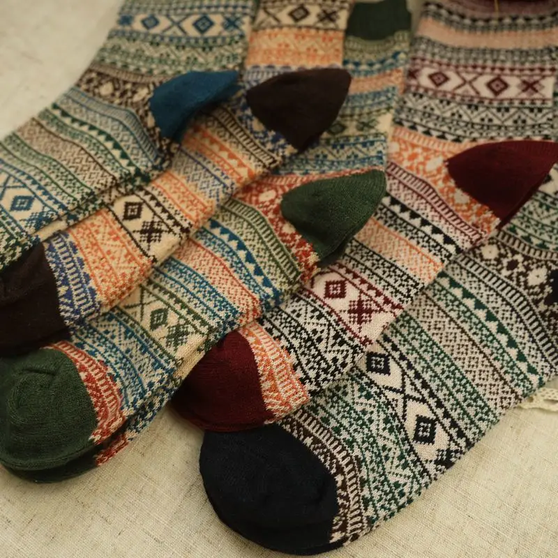 Description Picture 3 of item5pairs Soft Comfortable Medium Tube Socks Summer Thin Thick Line Rhombus Ethnic Style Stockings
