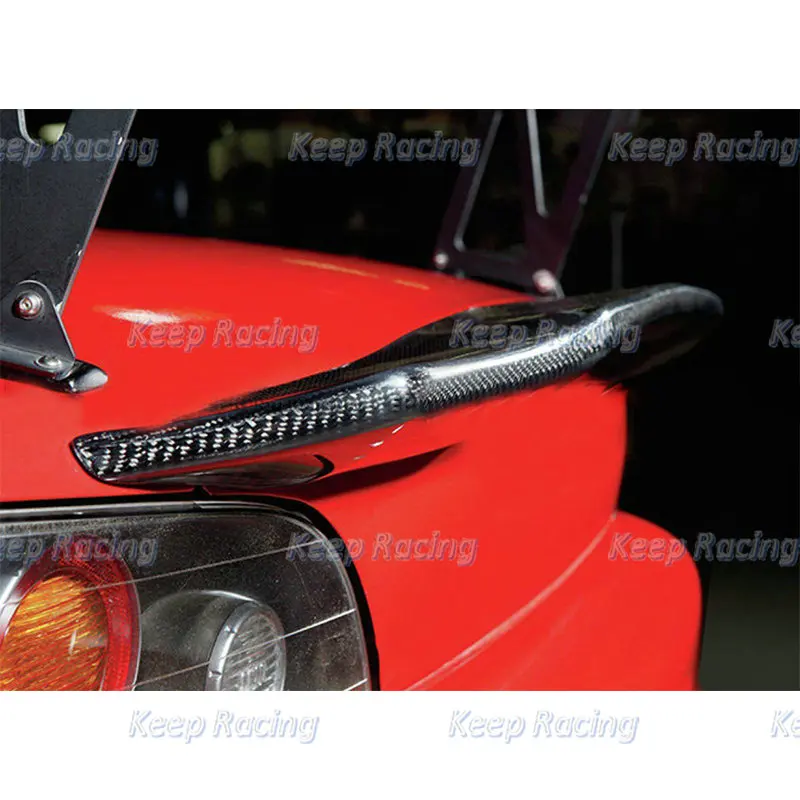 チューニングパーツ K1 ラボスタイルカーボンファイバーリアスポイラー