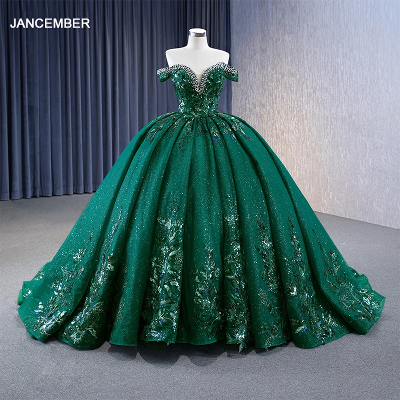 Великолепное свадебное вечернее