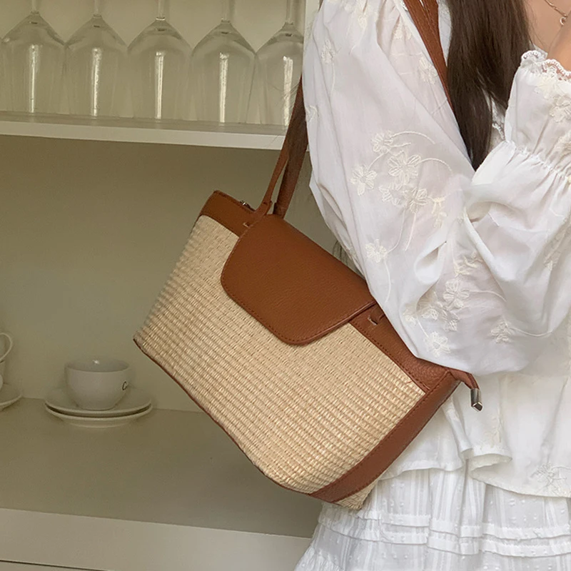 Fashion Women's Large Capacity PU Shoulder Bag Patchwork Woven Stick Tote Casual Handbag with Contrasting Colors 2025 New Style