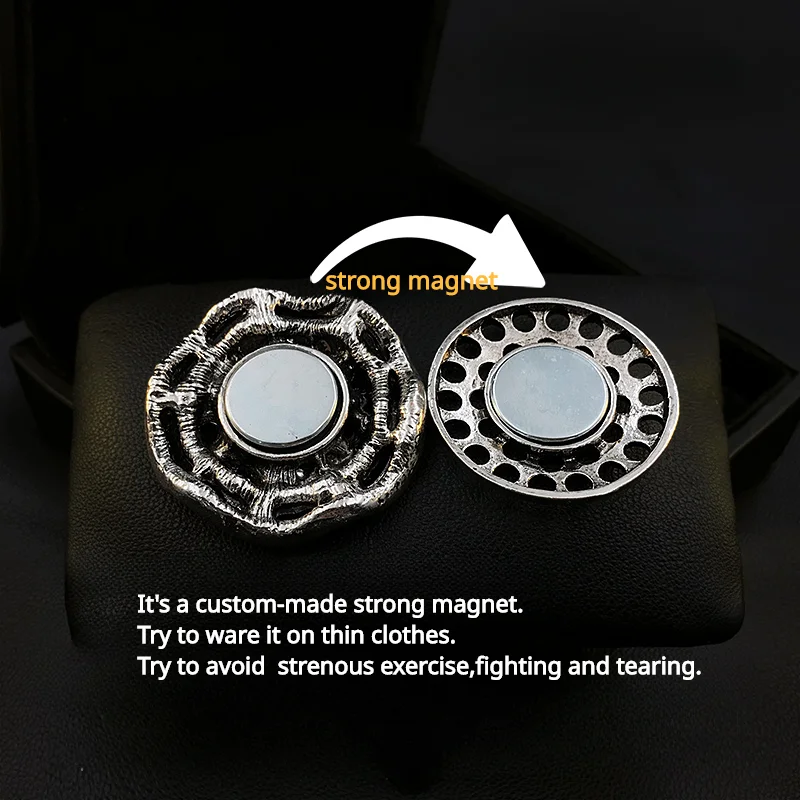 Auto Rhinestone Magnetic Pin Brooch: Magnet Fashion Accessory 