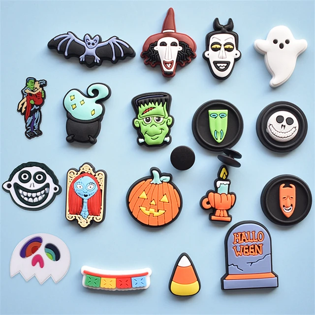 1Pcs Pumkin Ghost Skull Jack Queen Terrible Castle PVC Shoe Charms Shoes  Decorations for Croc Jibz Wristbands Party Gift
