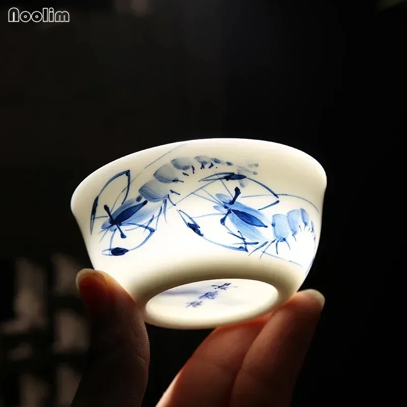 NOOLIM 80ml Jingdezhen Ceramic Teacup Hand Painted Lotus Small Tea Bowl Blue and White Porcelain Master Cup Kung Fu Drinkware