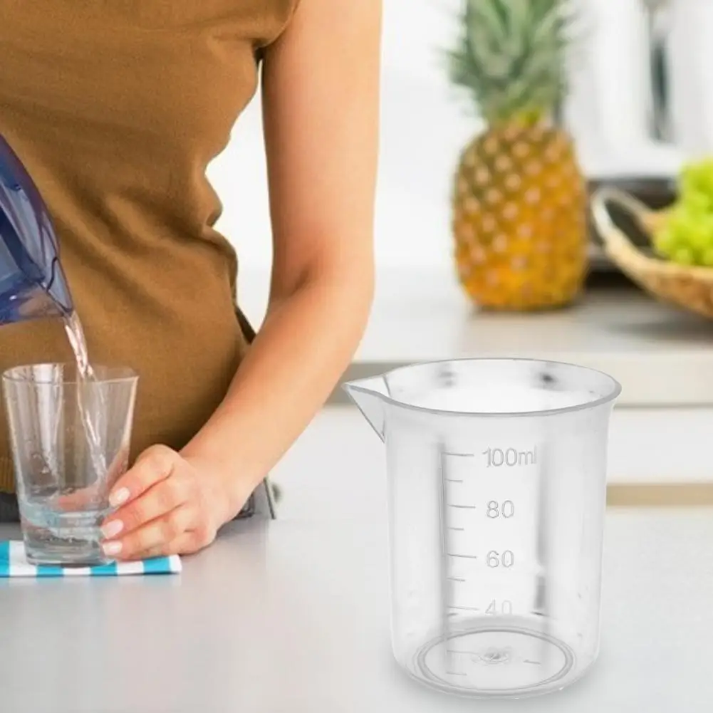 Easy to Clean Plastic Precise Scale Graduated Measuring Cup for Painting