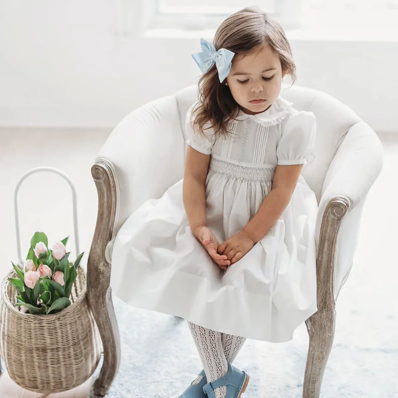 Handgemachte Vintage beige Smocking Mädchen niedlichen kurz ärmel igen Kleid Baby Grils Geburtstags feier Eid Kleidung Prinzessin verkleiden