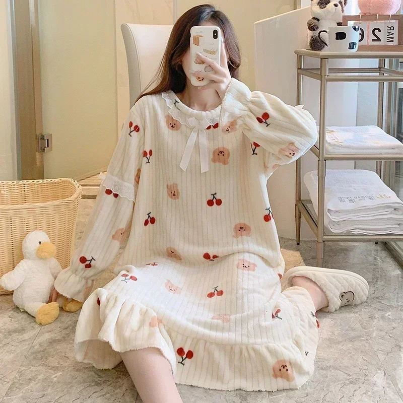 Plus Size Long Sleeve Thick Warm Flannel Print Nightgowns for Women New Winter Cute Lace Sleepwear Night Dress Nightdress Nighty