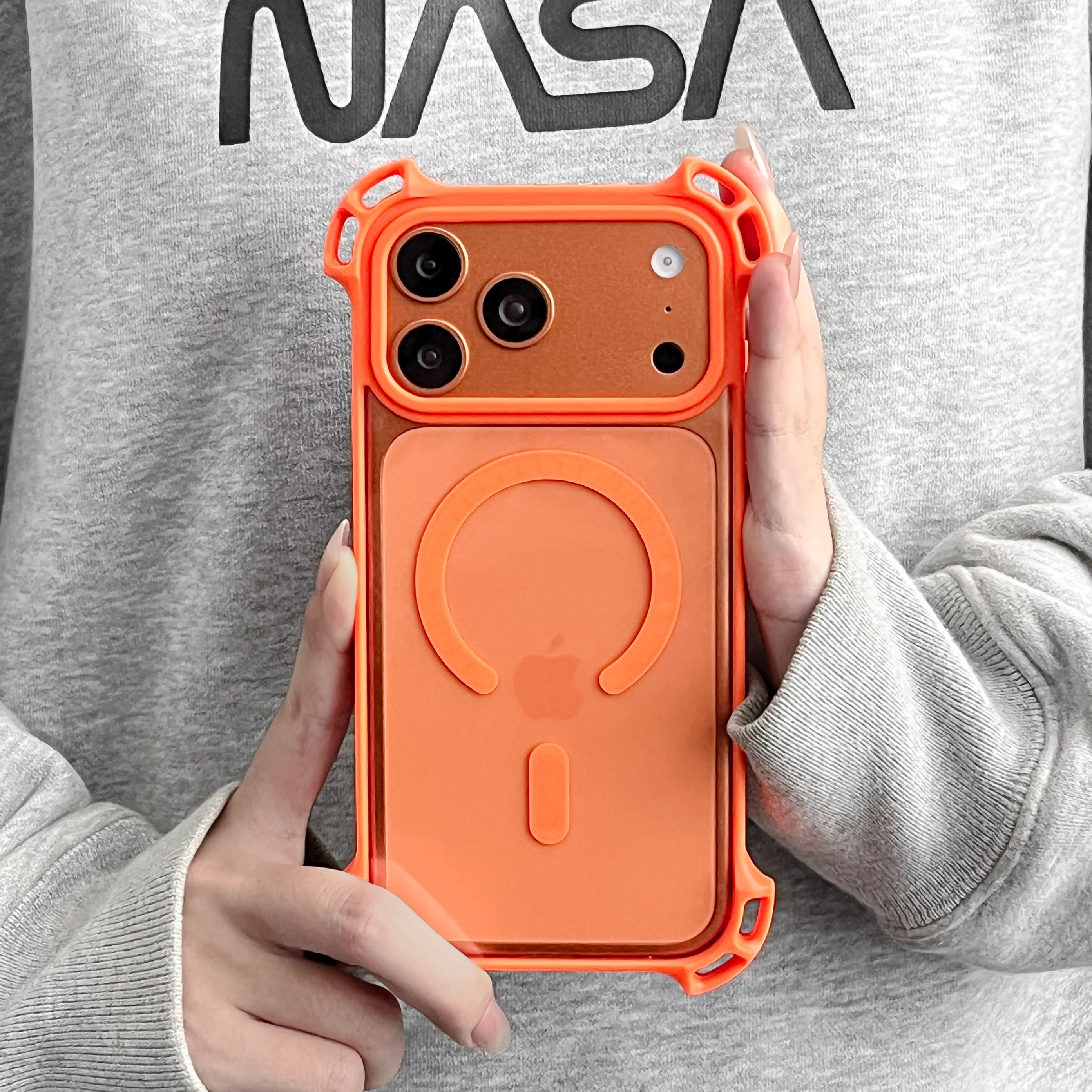 Orange Clear MagSafe-Compatible Phone Case - Sleek Protective Cover and Stylish Accessory