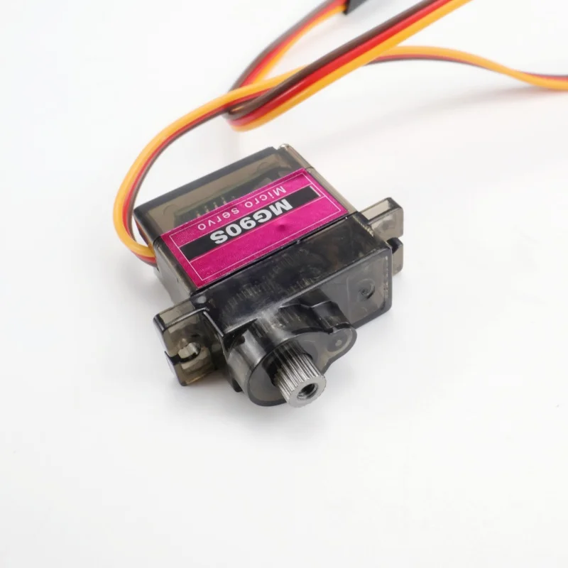 Comparaison du servomoteur MG90S 9g engrenage métal avec un SG90 standard