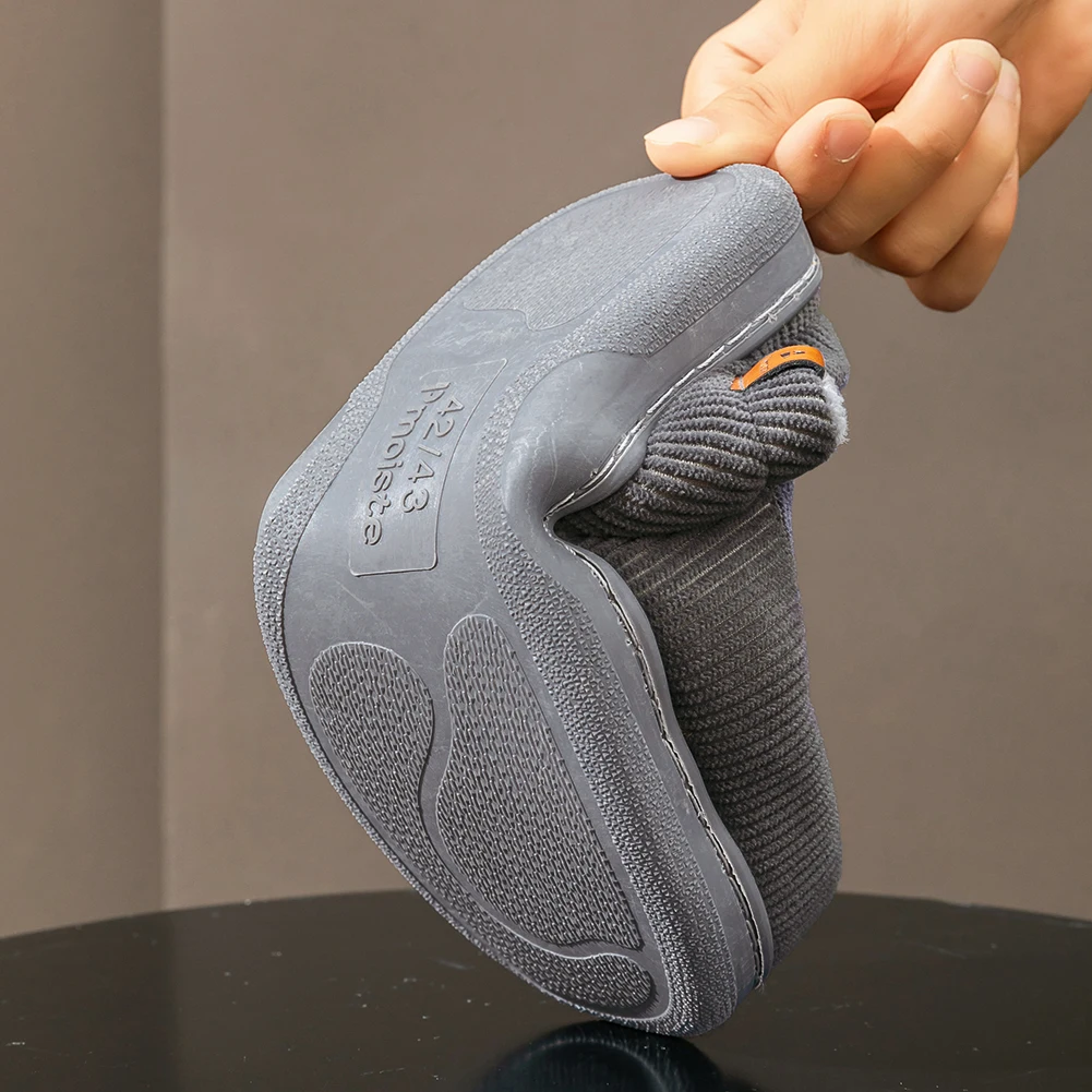 شباشب شتوية دافئة للرجال من إسفنج الذاكرة غير قابلة للانزلاق، أحذية منزلية ناعمة ومريحة للاستخدام الداخلي ونعل TPR