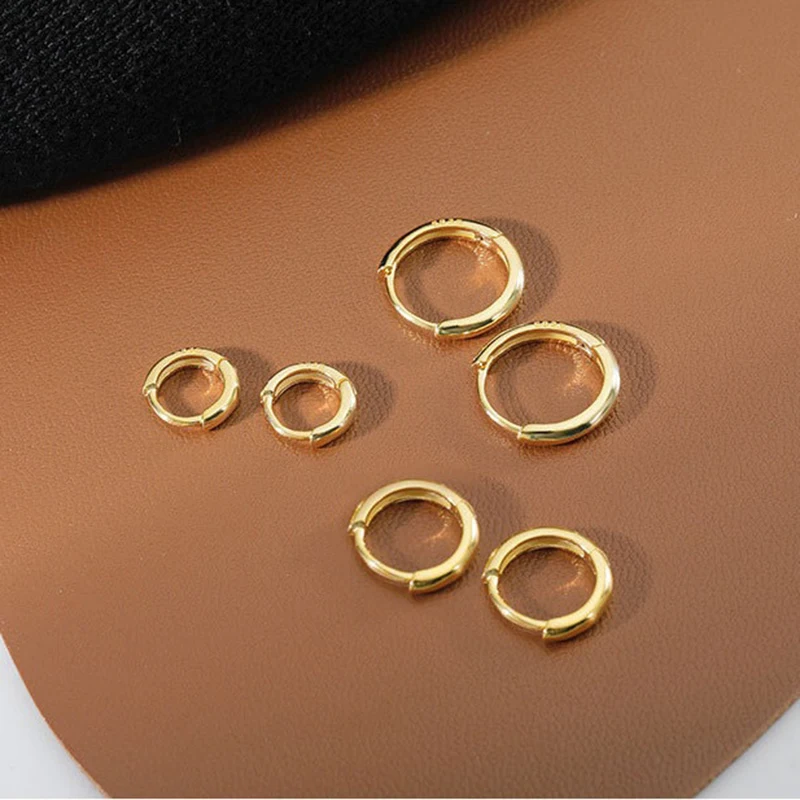 Minimal Glossy Hoop Earrings Gold Color Tiny Cartilage Earrings Piercing Accessory Trendy Small Huggie Female Hoops For Men